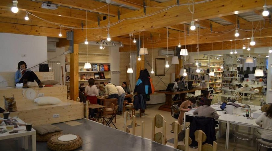 seneca anticafe coworking bucuresti